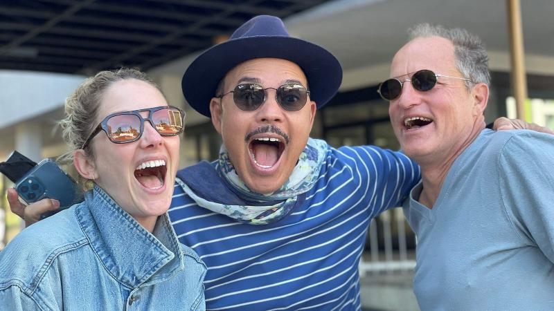 Junto a Judy Greer y Woody Harrelson