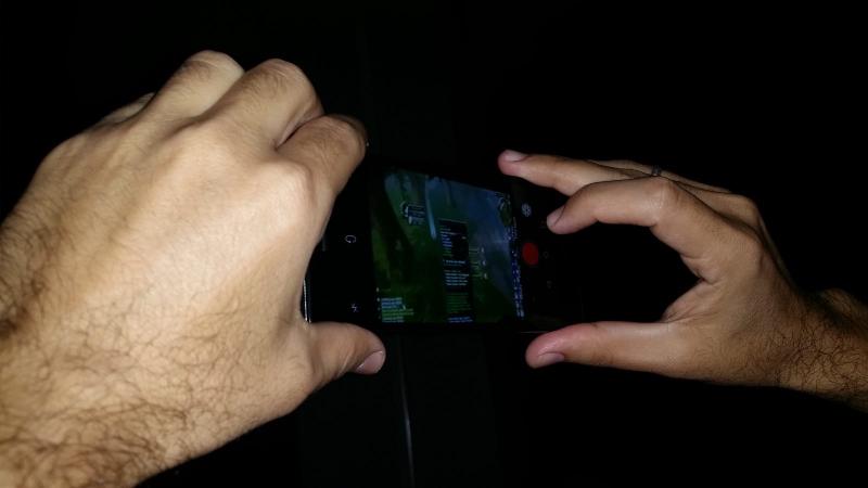 Público observando partidas de World of Warcraft en Cuba