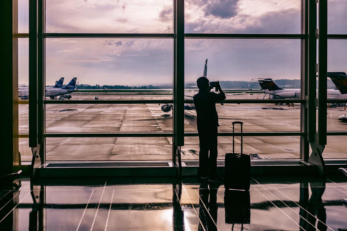 ¿Viajarás pronto? Para evitarte los problemas más comunes del viajero, debes instalarte un conjunto de apps