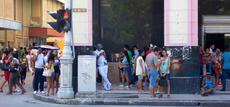 Foto de una zona WiFi Nauta en Cuba