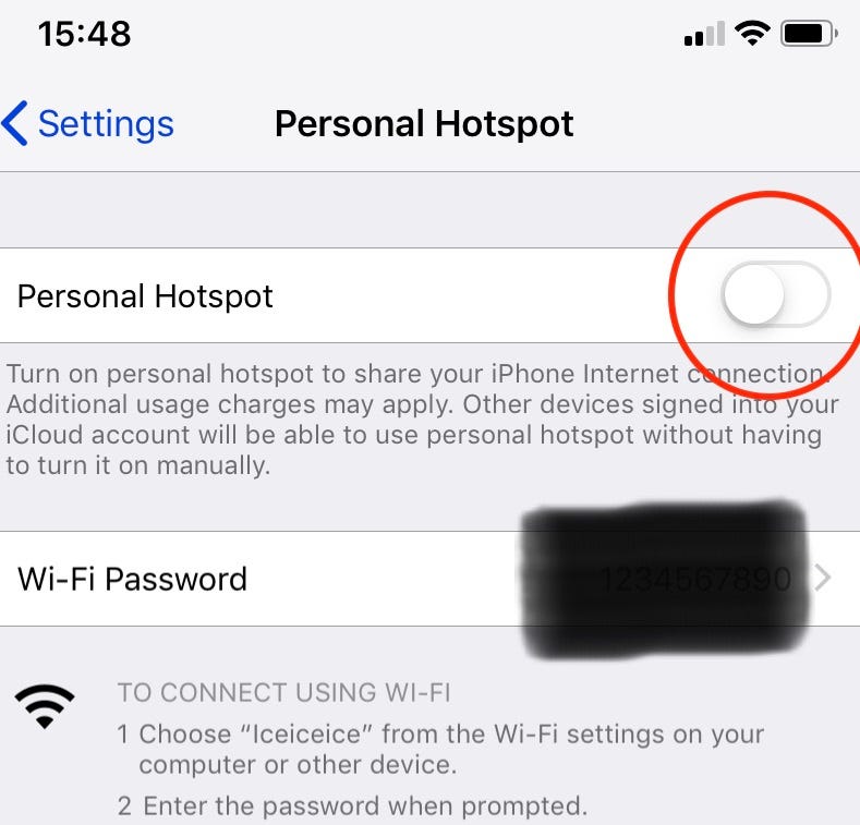 Captura de pantalla de un hotspot personal activo en iOS