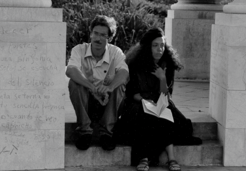 Fernando Pérez y Laura de la Uz durante el rodaje de “Madagascar”