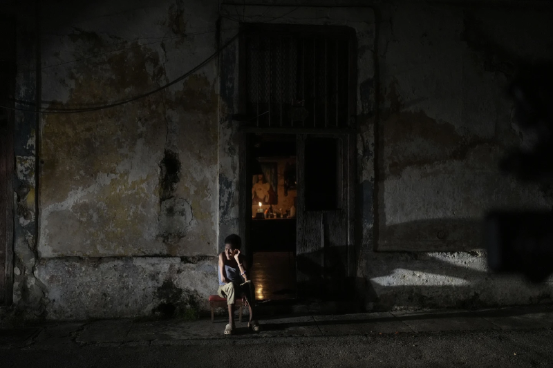 Los apagones generales en toda Cuba cada vez son más frecuentes