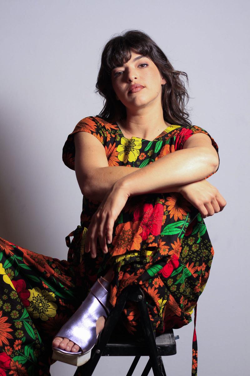 Laila estudió diseño de vestuario en el Instituto Superior de Diseño (ISDi)