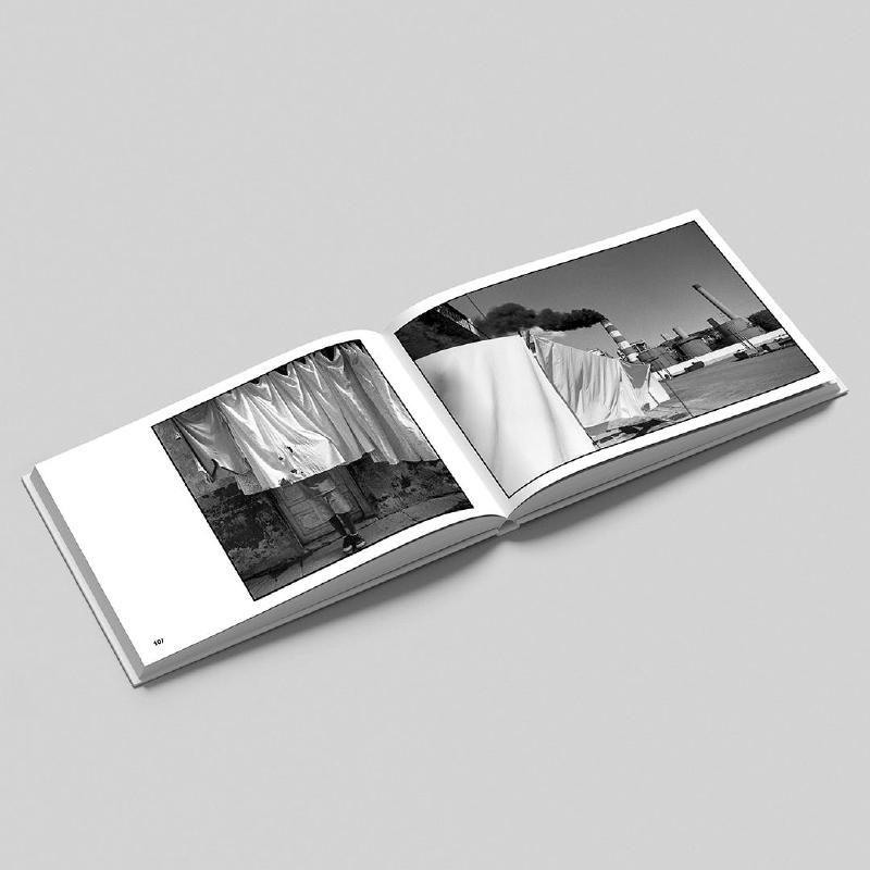 Este es un foto-libro del joven artista del lente