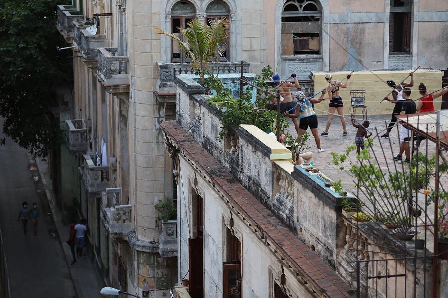 Emprendimientos cubanos se mudan a Internet