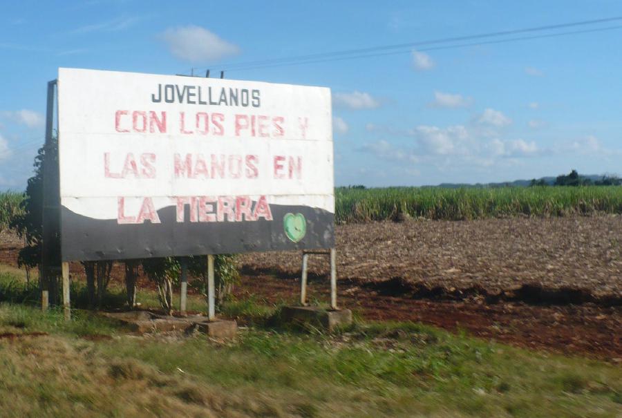 Jovellanos, pueblo oscuro… pero con Nauta