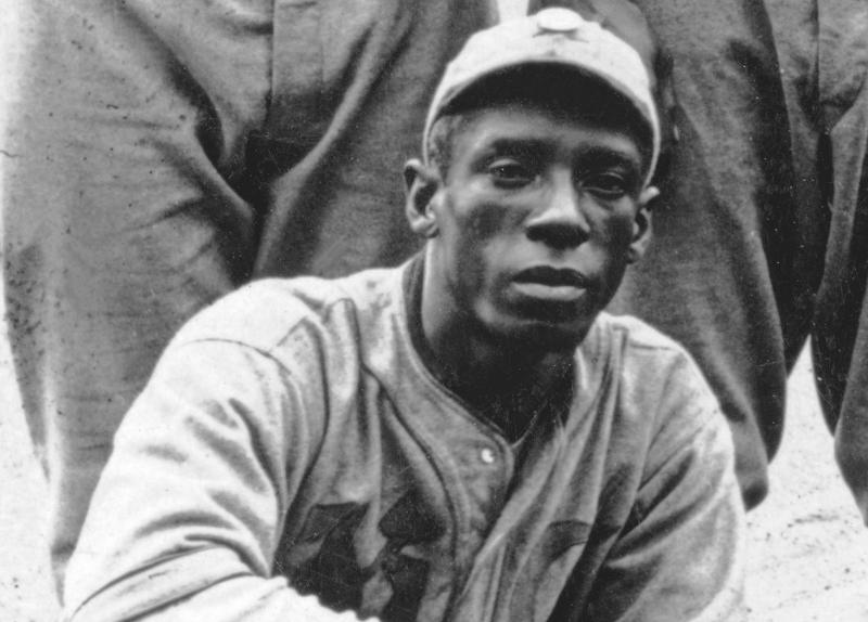 “El Diamante Negro” fue uno de los mejores pitchers de su época