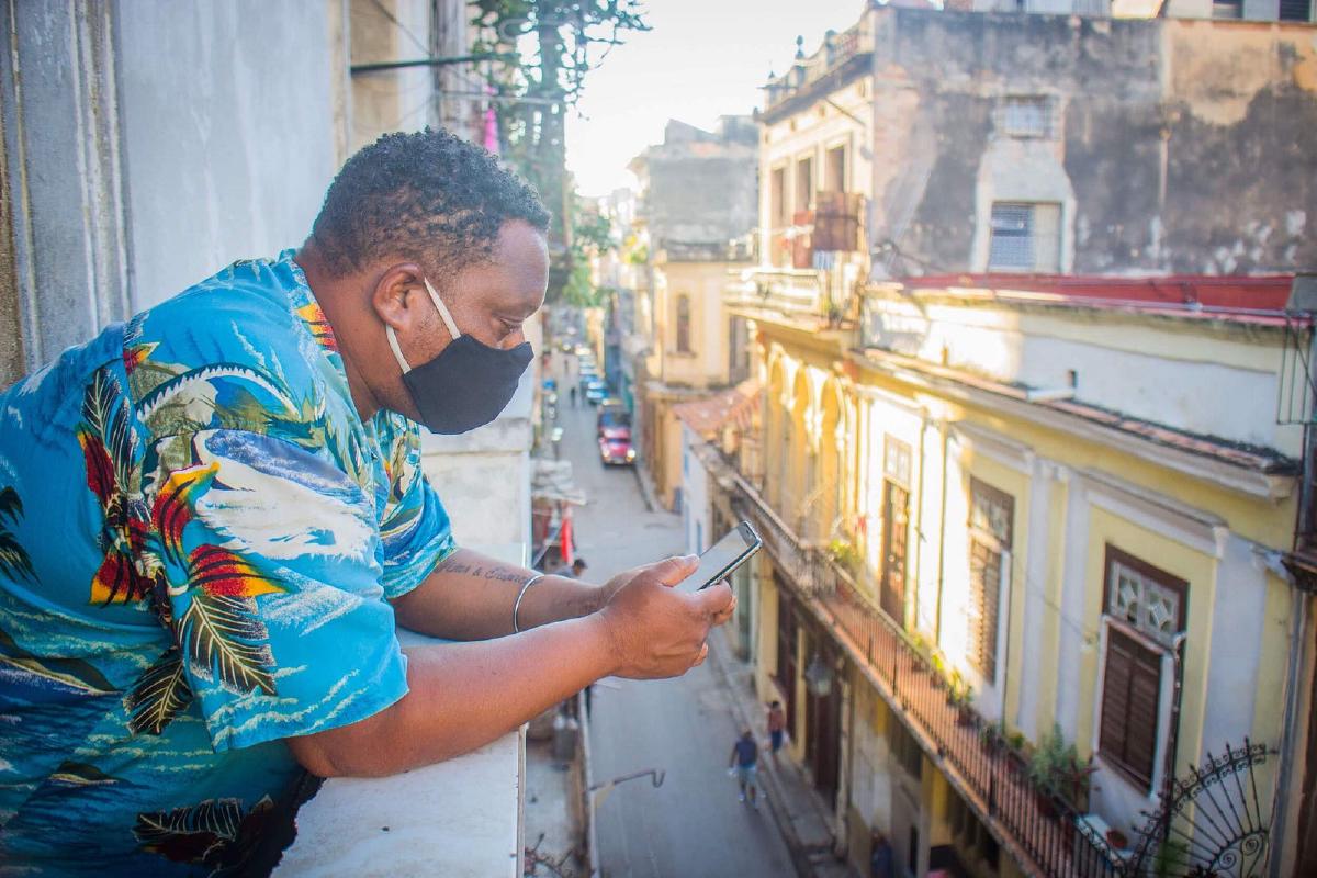 En Cuba existen tres proveedores de tecnología para la red móvil