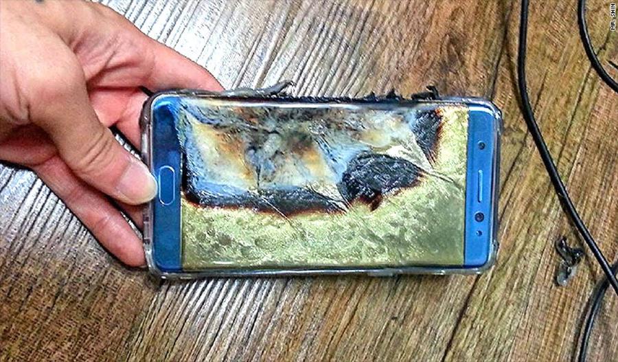 Quemando el celular… literalmente