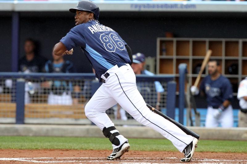 Leslie Anderson firmó en el 2010 con Rays de Tampa Bay y en el 2013 lo despidieron